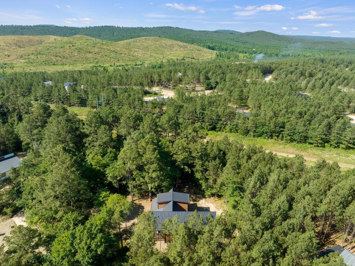 Bright Modern Luxury - Broken Bow Dream Retreat Villa Exterior photo